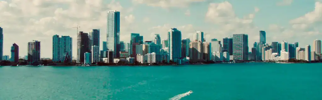Descubre las ventajas de vivir en Miami Beach