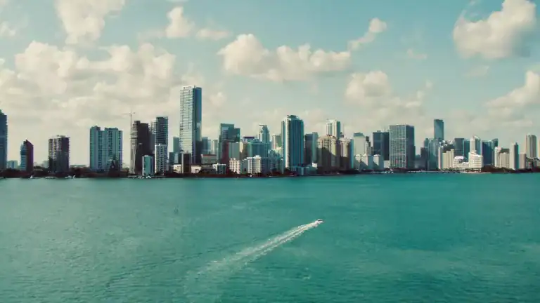 vivir en brickell miami